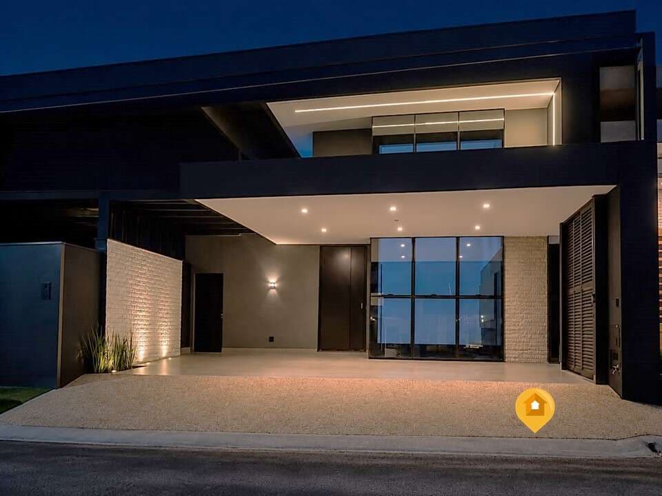 Casa Cond. Esmeralda Residence II